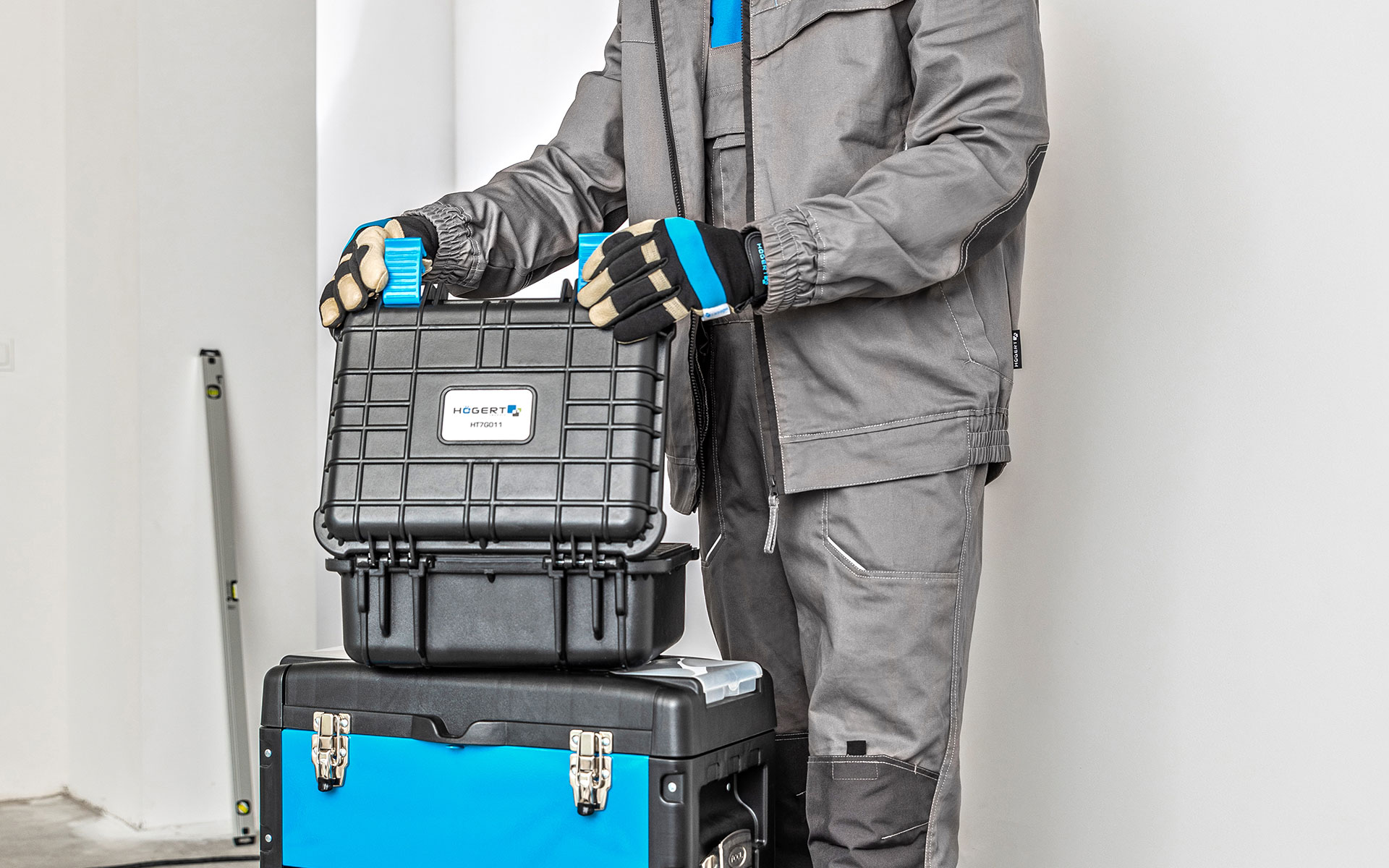 Тест инструментальных ящиков Högert Technik — Павел Трела